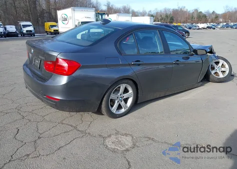 2015 BMW 328I xDrive z USA, uszkodzony, nr VIN WBA3B5C59FF961064